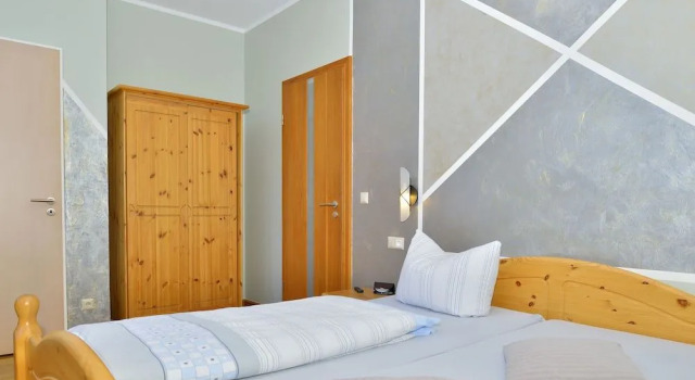 Schloß Altenhausen, Prenota Hotel Hotel a Garz con parcheggio, Parcheggio