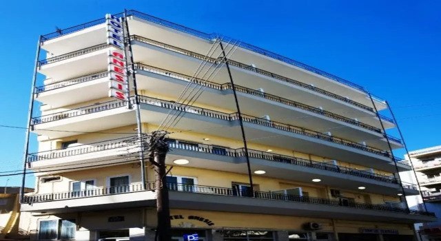 Anesis Hotel