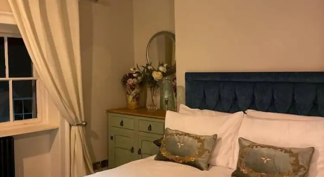 5 Bed House - Sleeps 12 - Pets - Parking, Забронировать Отель Отели Англии 3 звезды, 3*
