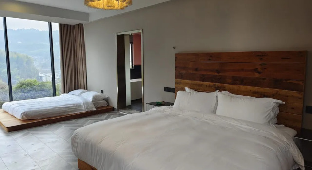 Трёхместный номер Deluxe WARM PLACE