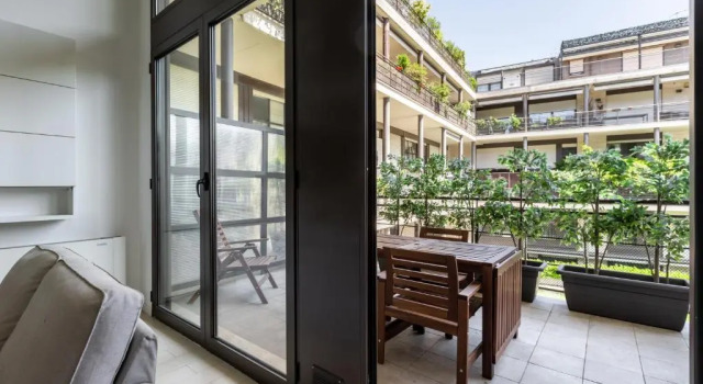 Апартаменты Elegant Loft with balcony
