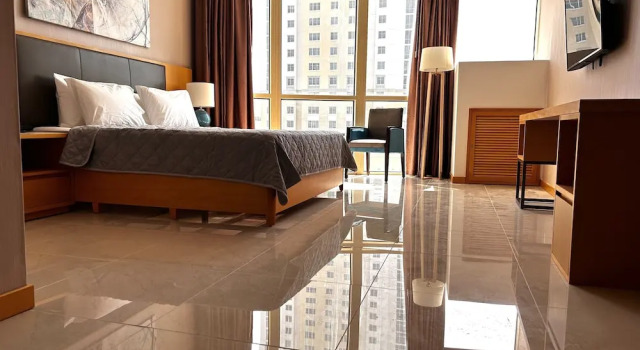 Номер Luxury Galaxy Hotel Downtown