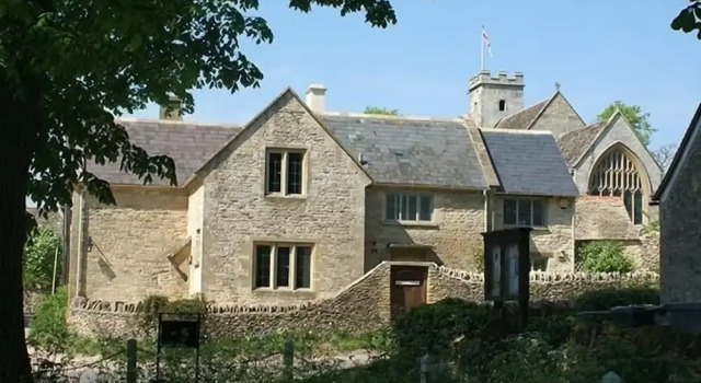 Hillside Cottage, Забронировать Дом для отпуска Отели в центре Берфорд, в центре