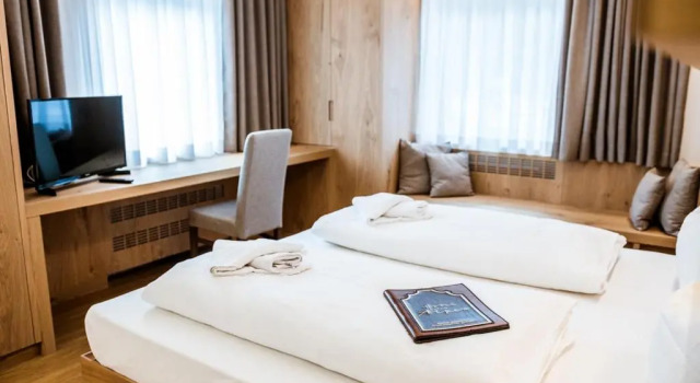 Трёхместный номер Superior Hotel Des Alpes