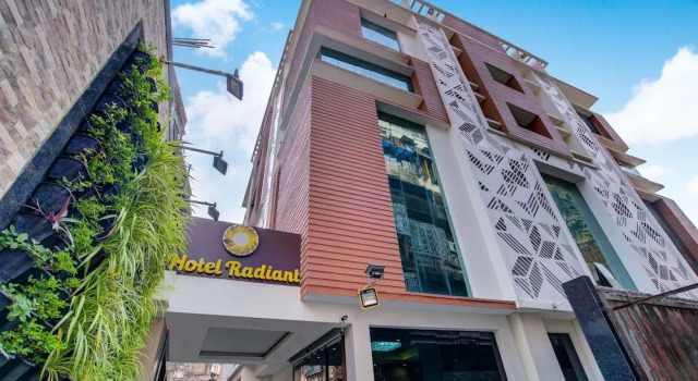 Capital O 16172 Hotel Radiant