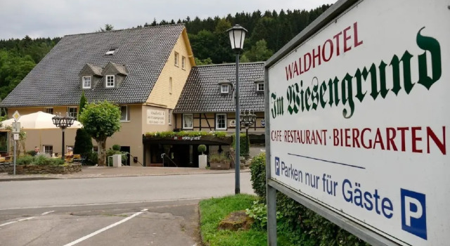Waldhotel Im Wiesengrund, Boek Hotel Huertgenwald 