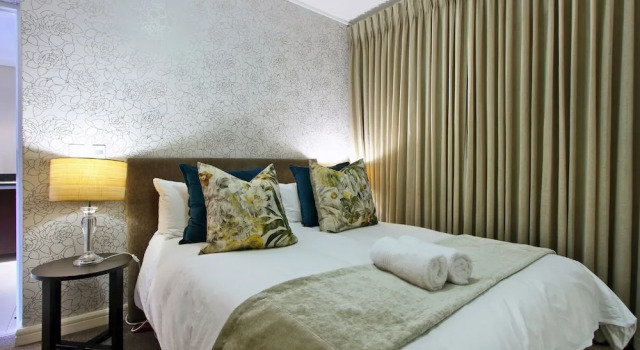 Апартаменты Luxury ITC Hospitality Group One Bedrooms Rockwell Building