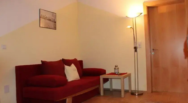 Haus Marianna, Prenota Hotel Hotel a Tirolo con parcheggio, Parcheggio