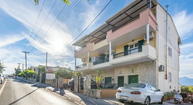 Seaview Portside apartment