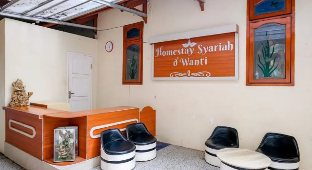 RedDoorz at Dewanti Syariah near Stasiun Tulungagung