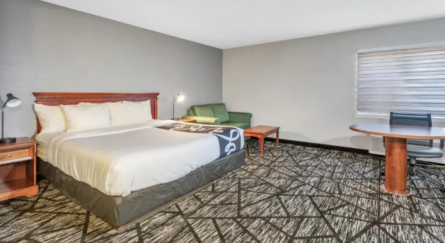 Двухместный номер Executive La Quinta Inn by Wyndham Cleveland Independence