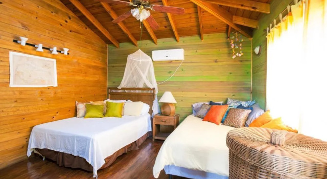 Mango House