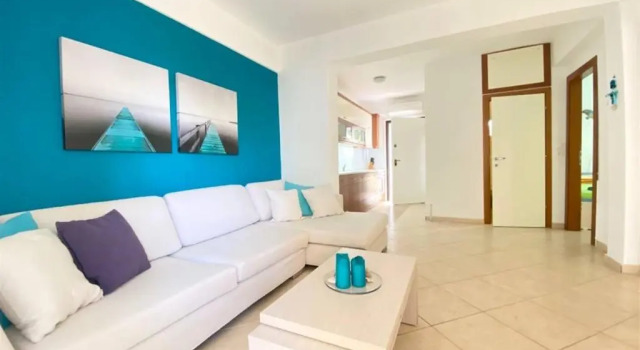 Elena First Line Beach House (2 Bedrooms 6 Guests), Rezerwuj Willa Wille w Macedonia, Willa