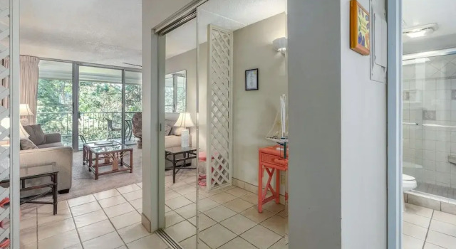 Номер Standard Kihei Kai Nani 238 - Garden View 1 Bedroom, Split AC, Steps to Kamaole II Beach!