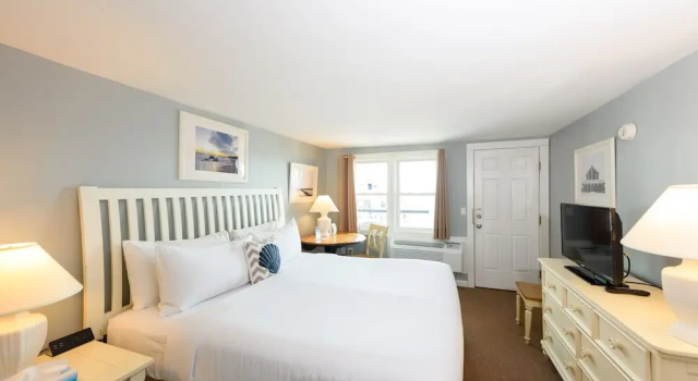 Двухместный номер Standard с видом на сад MV Surfside Hotel