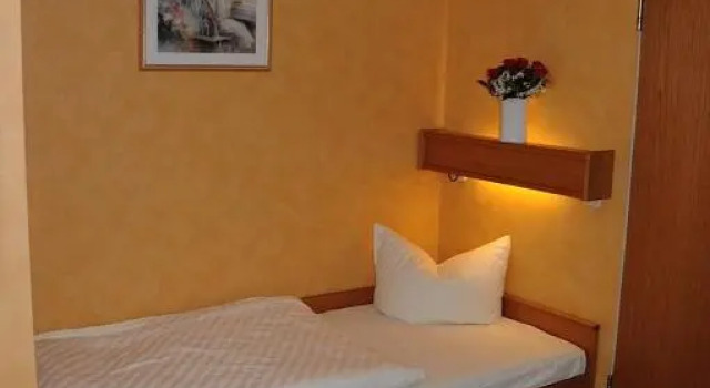 Номер Standard Pension Hotel Turmblick