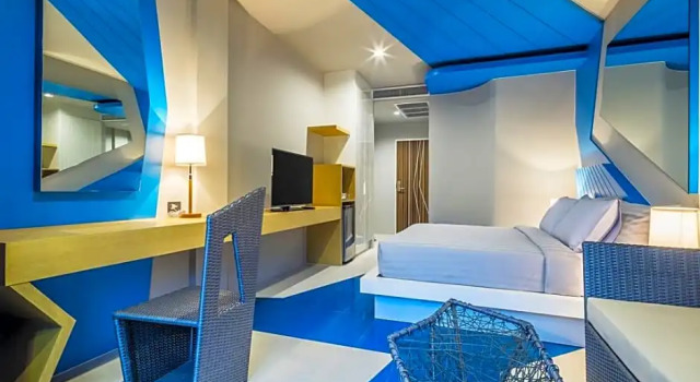 Люкс Отель Atelier Suites