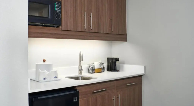 Двухместный номер Executive с балконом Hampton Inn Juno Beach