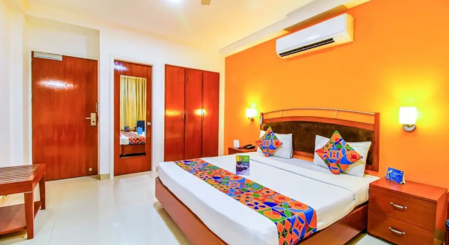 FabHotel Divine Inn