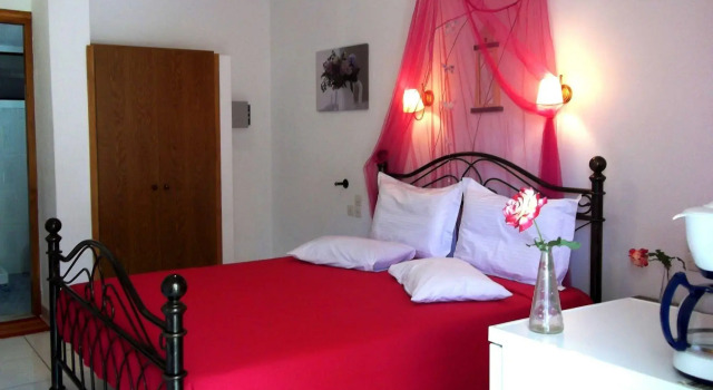 Artemis Bungalows