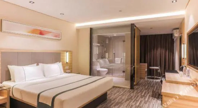 Двухместный номер Business City Comfort Inn Beijing Rd Yizhong Branch