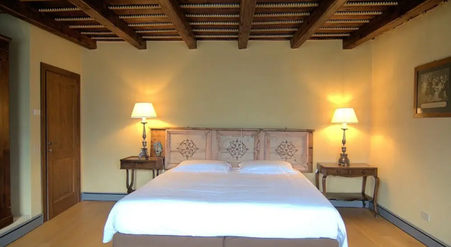 Palazzo Juvalta, Book Mini-hotel Mini-hoteller i Valtellina, Mini-hotel