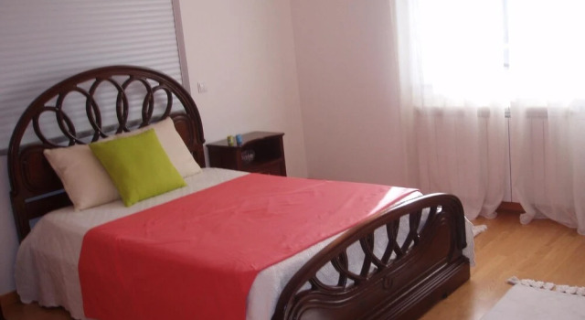 3 Bedroom House in Viseu, With Wonderful Mountain View and Garden 60 k, 预订 酒店 维塞乌 Beira Alta