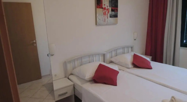 Apartments Suljic - Cash Only Property, Prenota Appartamento Stari Grad 