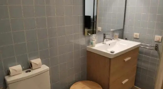 Appartements Pyrénées-Barthou, Забронировать Апартаменты/квартира Отели По с парковкой, рядом с Стадион Pau-Pyrenees Whitewater, Парковка