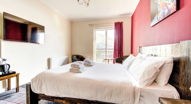 Двухместный номер Deluxe Loch View Onich Hotel & Lochside Beach Pods