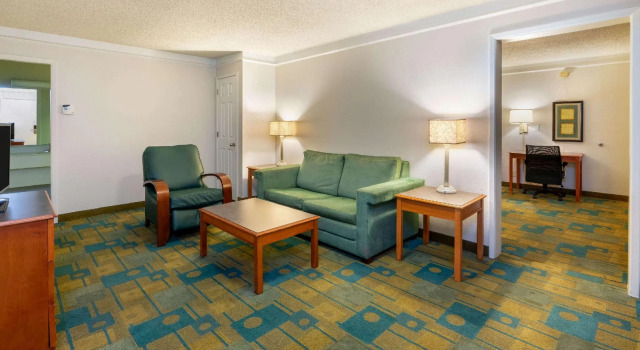 Двухместный люкс Travelodge by Wyndham Phoenix North