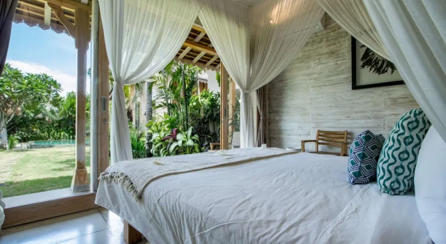 Luxury 4 Bedroom Villa With Private Pool, Bali Villa 2007, Rezervovat Vila Chaty v Bali, Chalupa