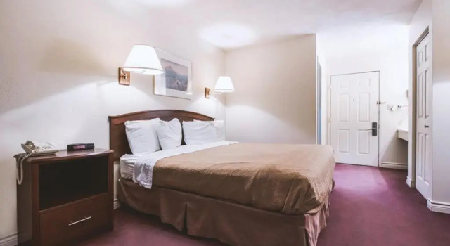Номер Standard Sky Palace Inn & Suites McCook