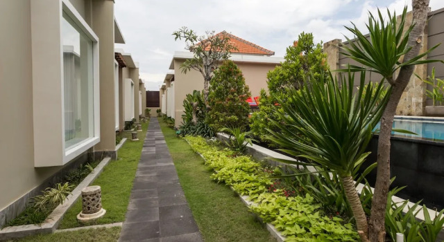 RedDoorz at Nakula Seminyak 2, Rezerwuj Hotel Legian Badung