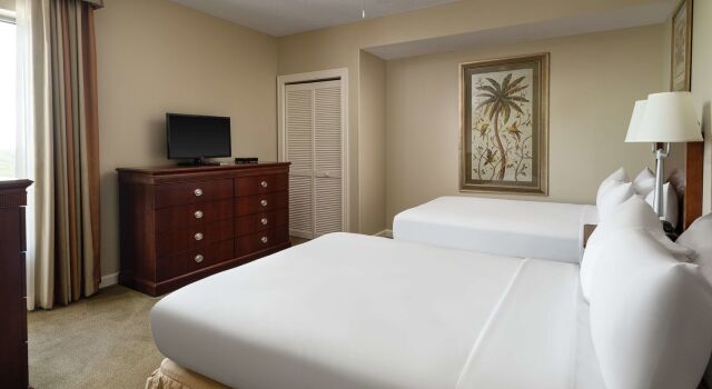 Royale Palms Condominiums