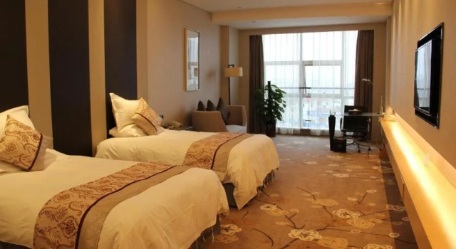 Barony Park, Buchen Sie Hotel Business-Hotels in Anqing, 4* 5*