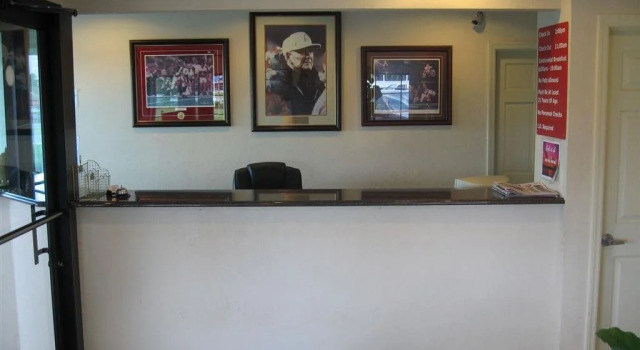 Budget Inn, Boek Hotel Northport Alabama