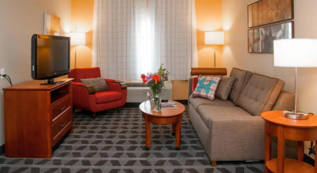Люкс с 2 комнатами TownePlace Suites by Marriott Colorado Springs South