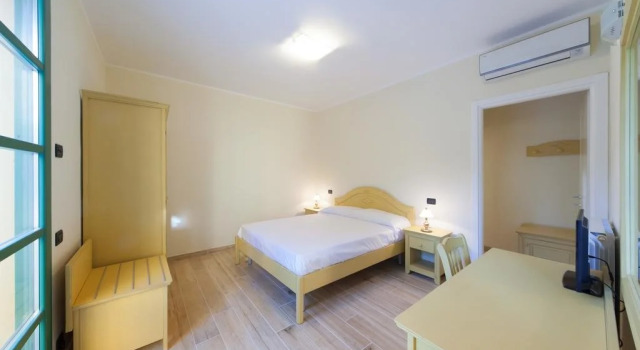 Agriturismo Le Meridiane, Book Hotel Hoteller i Borgomaro med pool, Swimmingpool