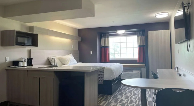 Люкс Microtel Inn & Suites by Wyndham Bossier City