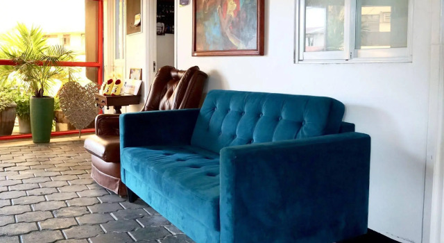 Holland Lodge Paramaribo, Buchen Sie Hotel Hotels in Paramaribo mit Frühstück, in der Nähe von Waterkant, Frühstück