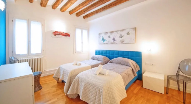Dolcevita Apartments N. 502, Забронировать Апартаменты/квартира Апартаменты Венеции, рядом с Консульство Франции в Венеции, Апартаменты/квартира