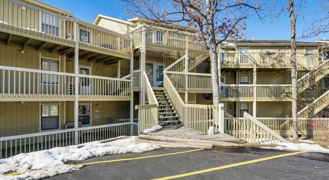 Boat, Swim & Enjoy Lake Views: Osage Beach Retreat