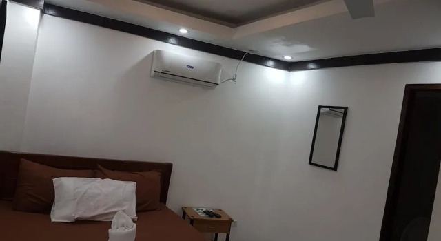 Jaces Travellers Inn, Prenota Hotel Hotel economici a Palawan