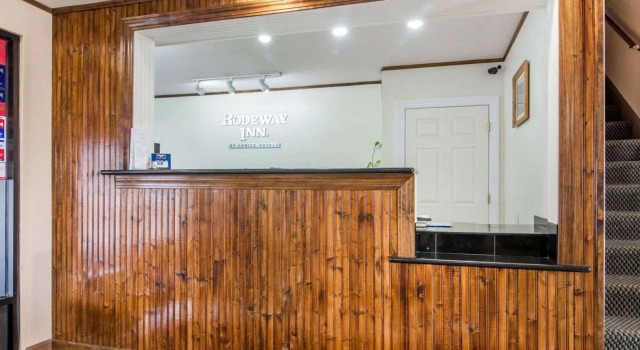 Rodeway Inn Kingston, Забронировать Отель Кингстон Ulster County