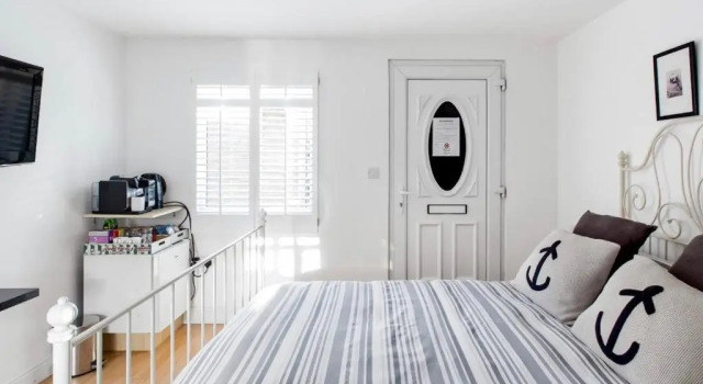 Studio, Private, independant Entrance, Central, Battersea Park