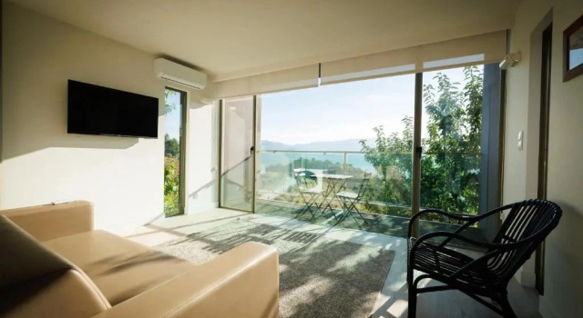 Одноместный люкс с балконом Vila Marim Country Houses