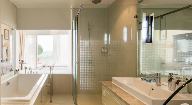 Двухместный номер Superior с балконом и с видом на море Sea Links Beach Hotel