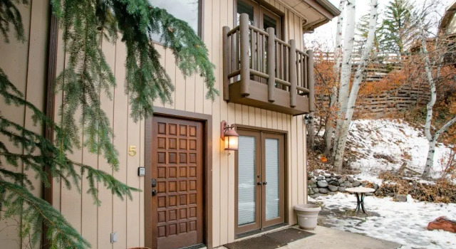 Incredible 2 Story Condo On Ajax, Забронировать Отель Отели Аспен 4 звезды, рядом с Bell Mountain, 4*