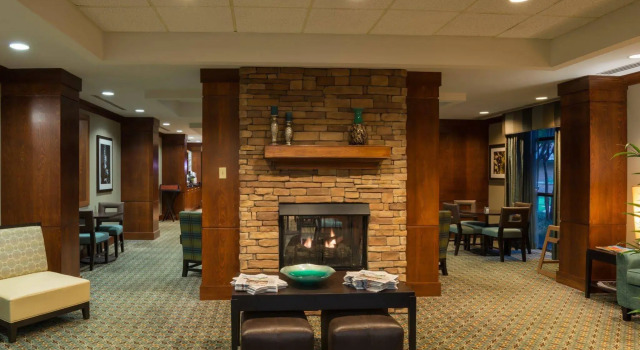 Staybridge Suites Memphis-Poplar Ave East, an IHG Hotel, Prenota Hotel Hotel a Tennessee con piscina, Piscina